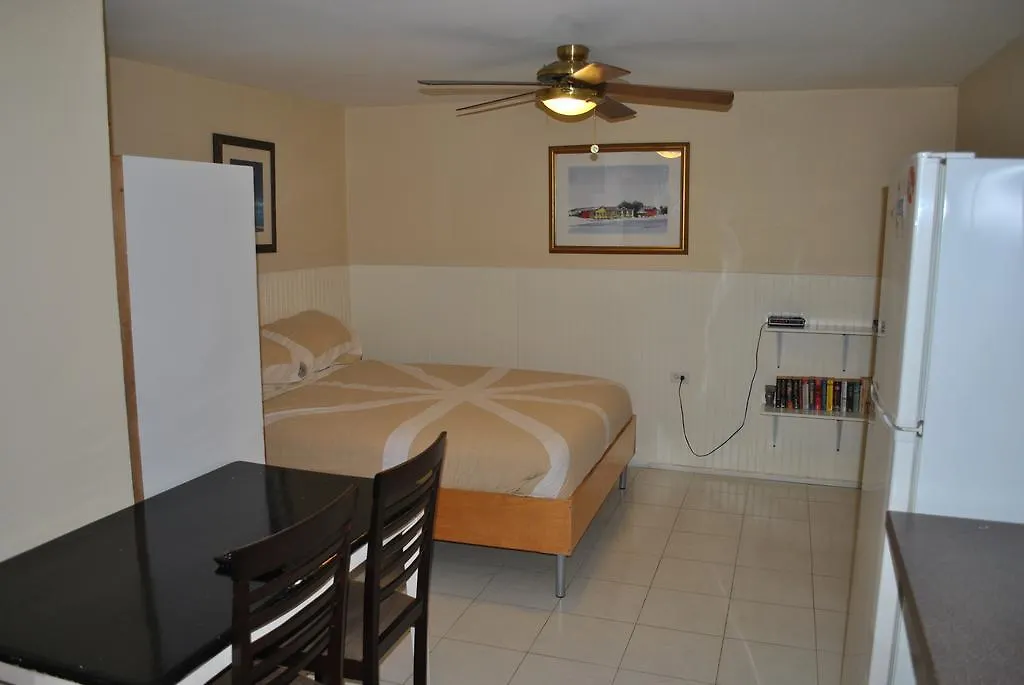 Stone Throw Apartment