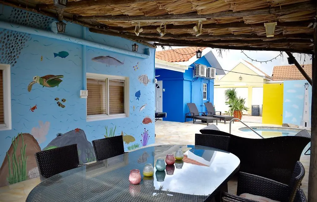 Stone Throw Apartment Oranjestad