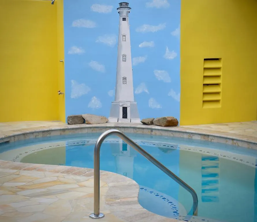 Stone Throw Apartment Oranjestad