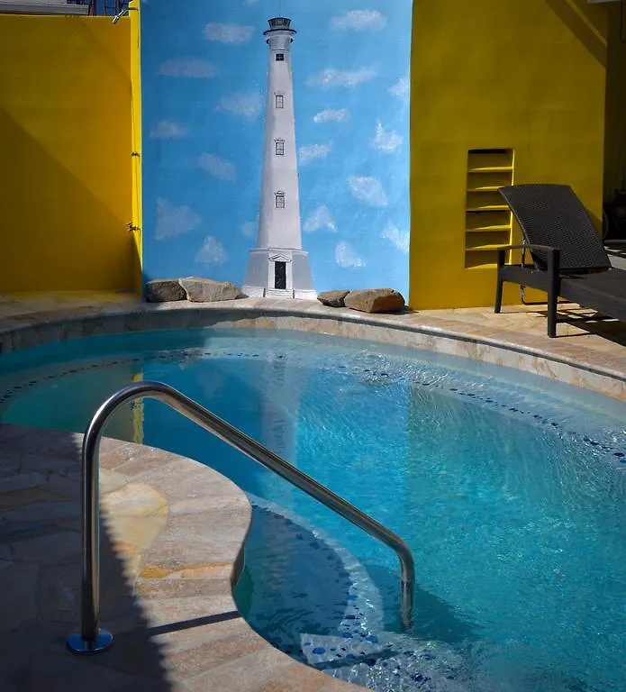 Stone Throw Apartment Oranjestad